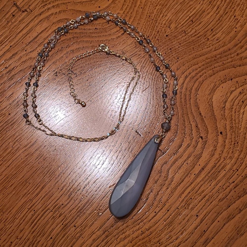 Bead necklace